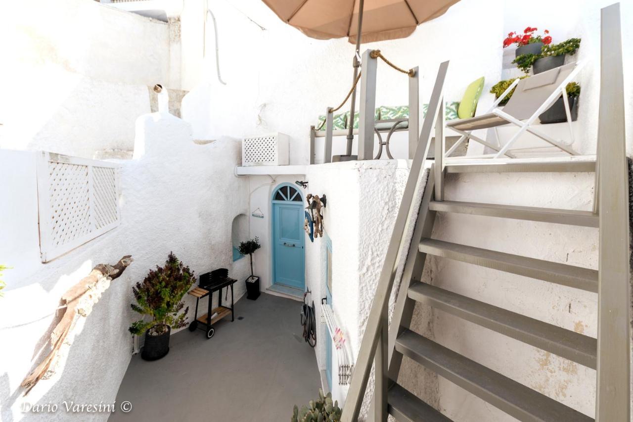 Santorinian Lava House Villa Pýrgos Exterior foto