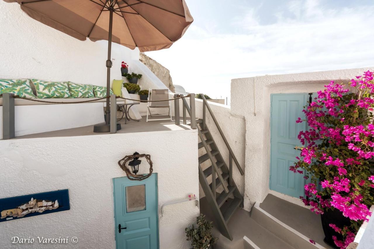 Santorinian Lava House Villa Pýrgos Exterior foto